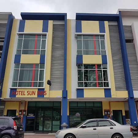 Sun Inns Hotel Айер Керо Екстериор снимка