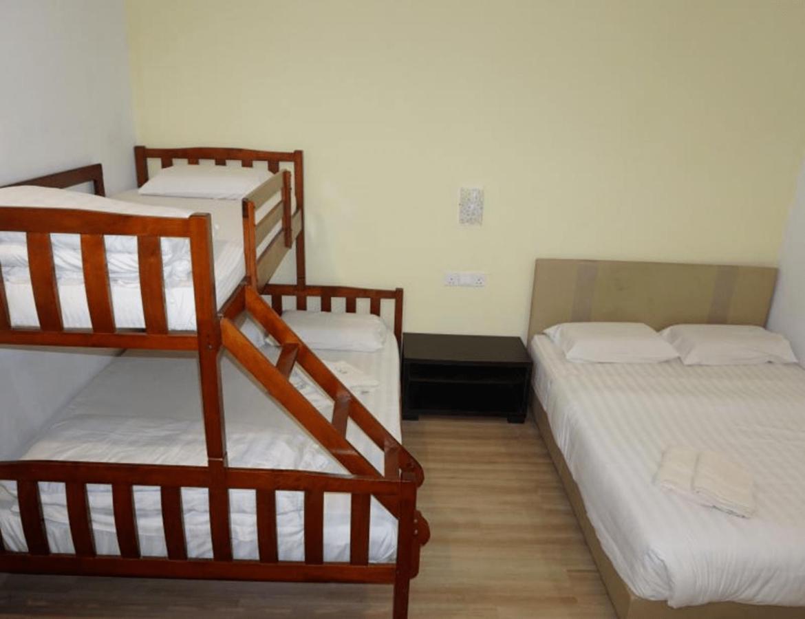Sun Inns Hotel Айер Керо Екстериор снимка