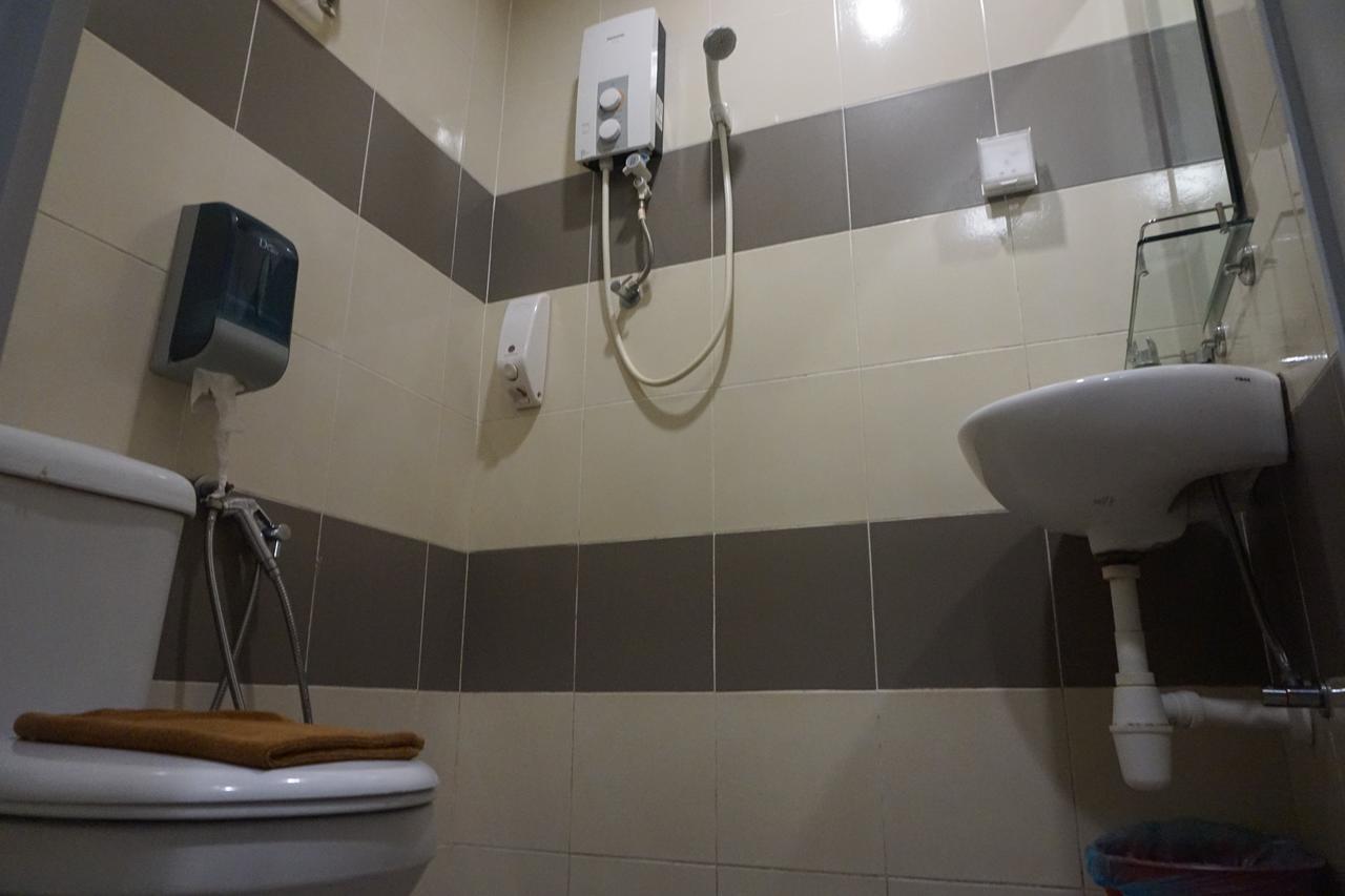 Sun Inns Hotel Айер Керо Екстериор снимка